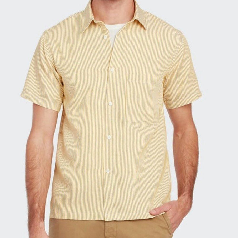 NATIVE NORTH - Men's - XL -  Striped Yellow Bureau Short Sleeves Shirt